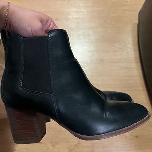 The Mira Side-Seam Ankle Boot in Leather